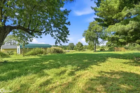 1008 N B Street Fairfield IA 52556