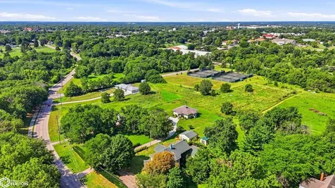 1008 N B Street Fairfield IA 52556