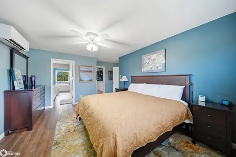 2202 16th Avenue N Clear Lake IA 50428