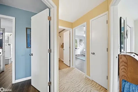 2202 16th Avenue N Clear Lake IA 50428