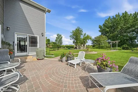 2202 16th Avenue N Clear Lake IA 50428