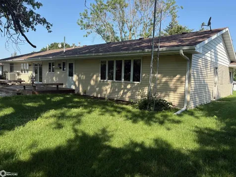 503 S Akir Street Latimer IA 50452
