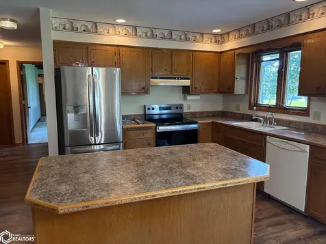 503 S Akir Street Latimer IA 50452