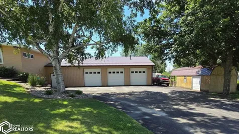 2648 260th Street Marshalltown IA 50158