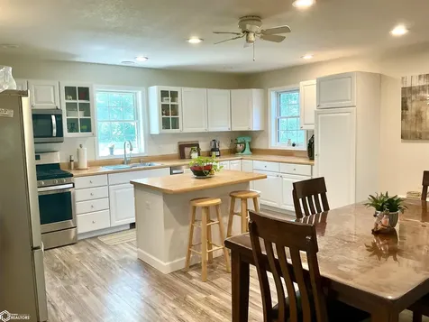 6947 205th Trail Albia IA 52531