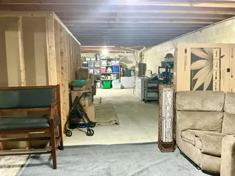 6947 205th Trail Albia IA 52531