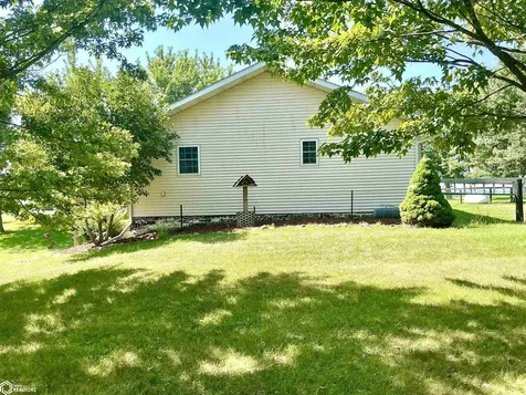 6947 205th Trail Albia IA 52531