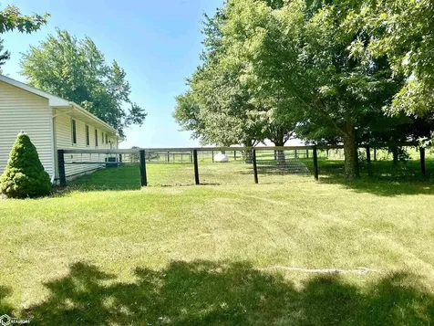 6947 205th Trail Albia IA 52531