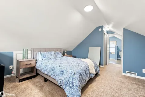 923 N Tyler Avenue Mason City IA 50401
