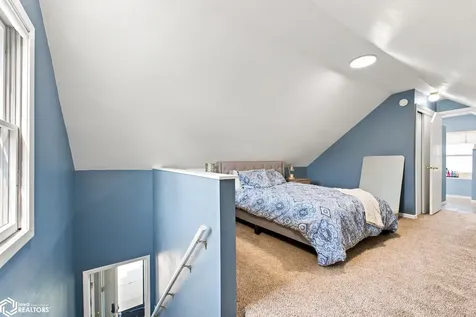 923 N Tyler Avenue Mason City IA 50401