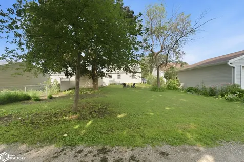 923 N Tyler Avenue Mason City IA 50401