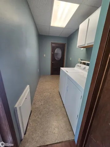 437 N 10th Street Oskaloosa IA 52577-1767