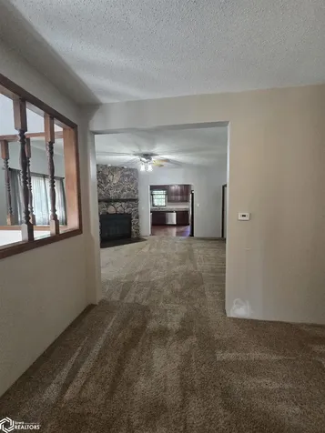 437 N 10th Street Oskaloosa IA 52577-1767