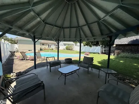 1604 S Leebrick Street Burlington IA 52601