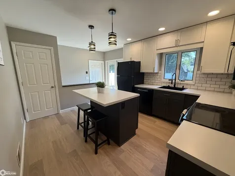 1604 S Leebrick Street Burlington IA 52601