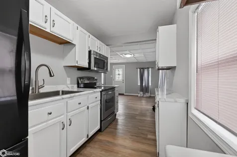 1312 W Church Street Marshalltown IA 50158