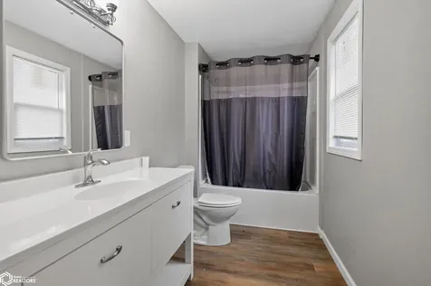 1312 W Church Street Marshalltown IA 50158