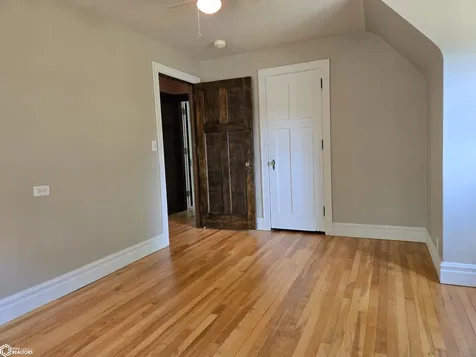 76 N Crescent Drive Mason City IA 50401