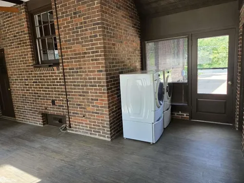 76 N Crescent Drive Mason City IA 50401
