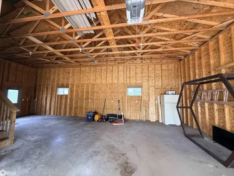 609 1st Avenue SE Clarion IA 50525