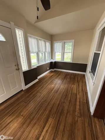 609 1st Avenue SE Clarion IA 50525