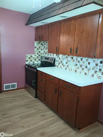2217 Washington Iowa Falls IA 50126