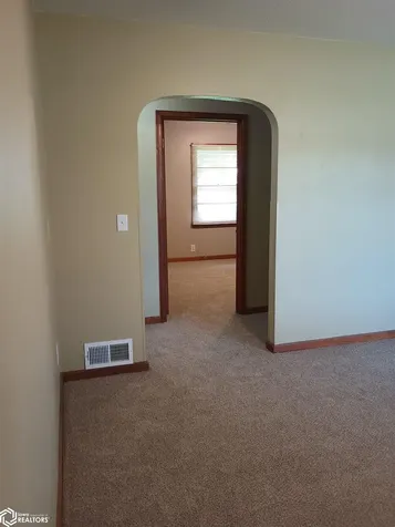 2217 Washington Iowa Falls IA 50126