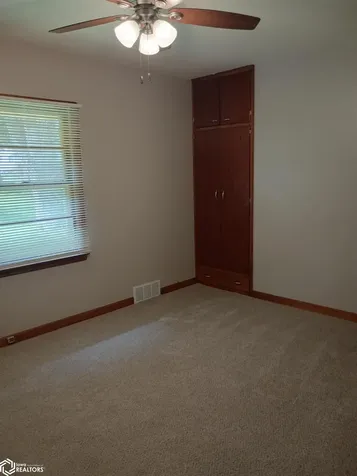 2217 Washington Iowa Falls IA 50126