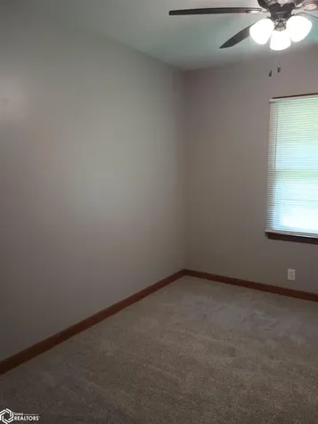 2217 Washington Iowa Falls IA 50126