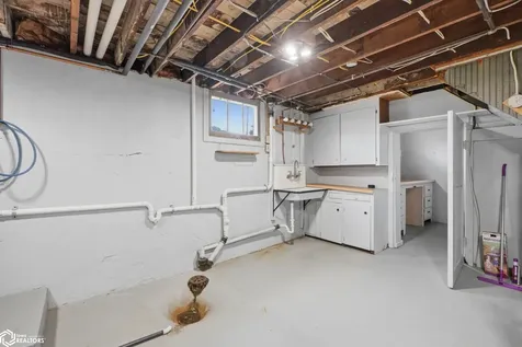 1621 S 15th Street Burlington IA 52601