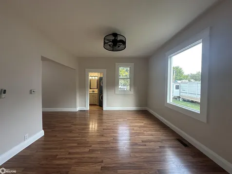 103 S Clark Street Winfield IA 52659