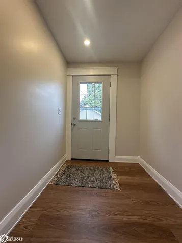 103 S Clark Street Winfield IA 52659