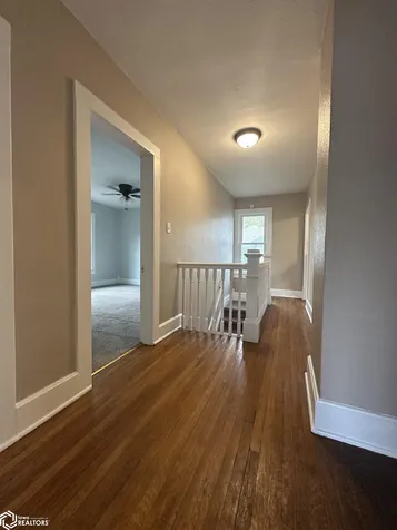 103 S Clark Street Winfield IA 52659