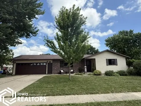 1318 N Johnson Street Algona IA 50511