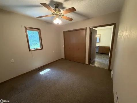 826 Main Avenue N Britt IA 50423