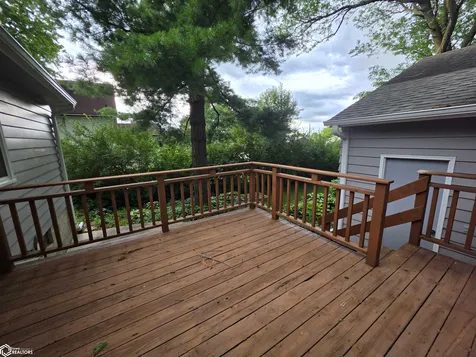 536 S 6th Street Forest City IA 50436