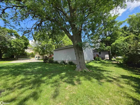 536 S 6th Street Forest City IA 50436