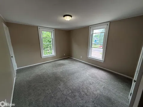 832 N 5th Street Burlington IA 52601