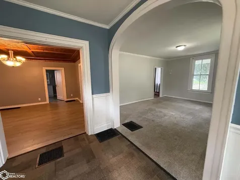 832 N 5th Street Burlington IA 52601