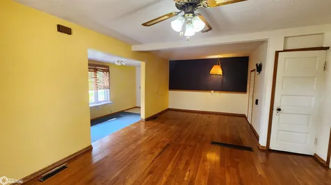2308 Yates Avenue Marshalltown IA 50158