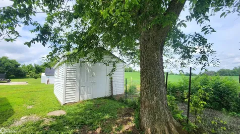 2308 Yates Avenue Marshalltown IA 50158