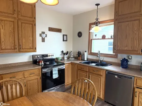 1876 Monroe Avenue Tipton IA 52772