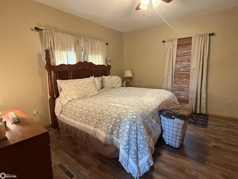 1876 Monroe Avenue Tipton IA 52772