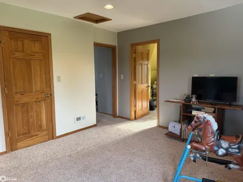 1876 Monroe Avenue Tipton IA 52772