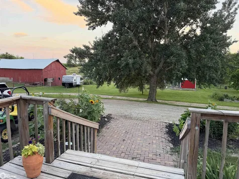 1876 Monroe Avenue Tipton IA 52772