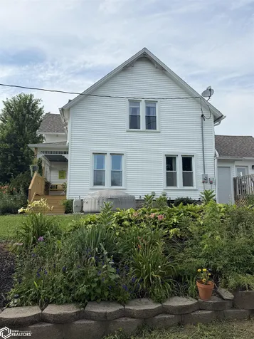 1876 Monroe Avenue Tipton IA 52772