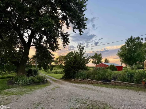 1876 Monroe Avenue Tipton IA 52772