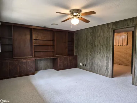 235 Terrace Drive Oskaloosa IA 52577