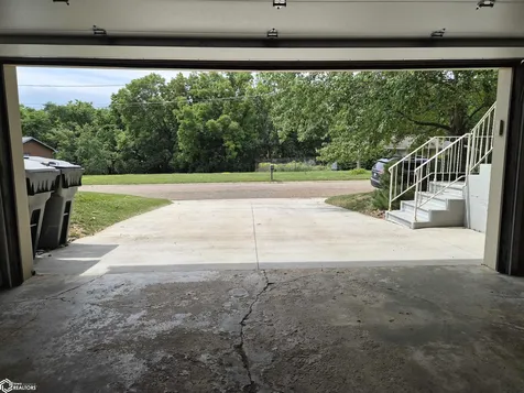235 Terrace Drive Oskaloosa IA 52577
