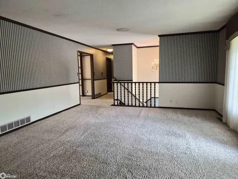 235 Terrace Drive Oskaloosa IA 52577